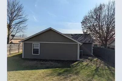 10124 Lone Eagle Drive, Fort Worth, TX 76108 - Photo 17