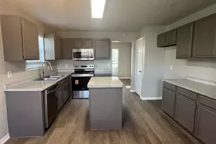 704 Inglewood Trail, DeSoto, TX 75115 - Photo 5