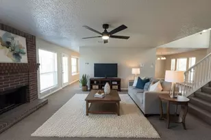 704 Inglewood Trail, DeSoto, TX 75115 - Photo 3