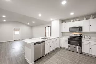 1106 Ripplewood Cir, Chandler, TX 75758 - Photo 3