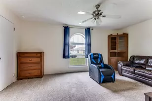 813 Prestwick St, Bedford, TX 76022 - Photo 19