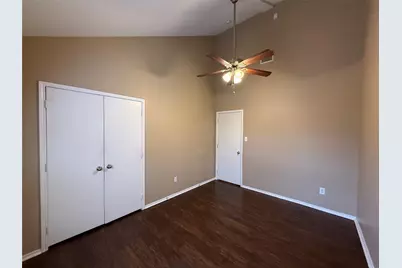 487 Pleasant Meadows Lane, Dallas, TX 75217 - Photo 11