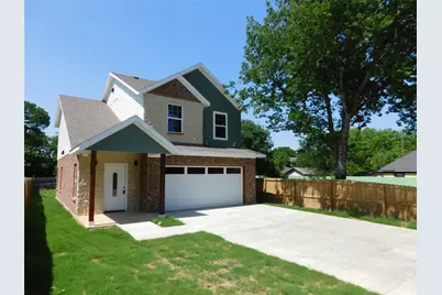 704 E Jefferson Street, Waxahachie, TX 75165 - Photo 1