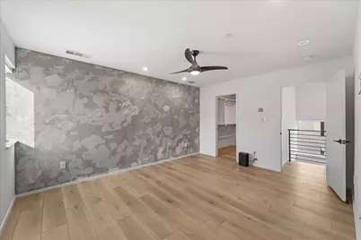2001 N Prairie Avenue #106, Dallas, TX 75204 - Photo 15