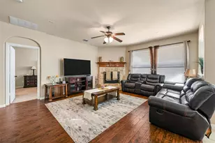 14815 Frisco Ranch Dr, Little Elm, TX 75068 - Photo 11