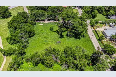 1024 Alvarado Street, Cleburne, TX 76031 - Photo 5