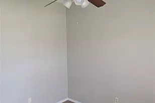 2625 Putnam St, Fort Worth, TX 76112 - Photo 7