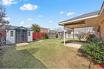 400 Candlestick Trail, Saginaw, TX 76179 - Photo 15