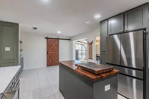 18 Crosslands Rd, Benbrook, TX 76132 - Photo 15