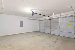 606 W 6th St, Irving, TX 75060 - Photo 17