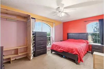 606 W 6th Street, Irving, TX 75060 - Photo 11