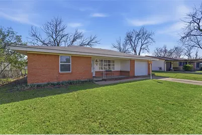 404 Childers Avenue, Benbrook, TX 76126 - Photo 3