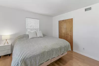 404 Childers Avenue, Benbrook, TX 76126 - Photo 15