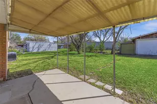 404 Childers Ave, Benbrook, TX 76126 - Photo 17