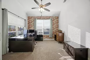 402 Shirley Dr, Alvarado, TX 76009 - Photo 5