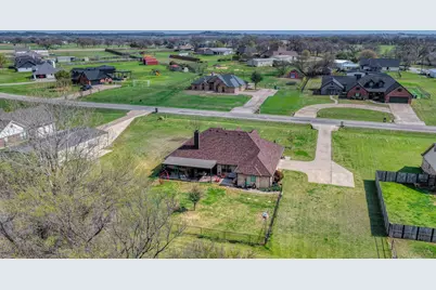 197 Savannah Drive, Weatherford, TX 76087 - Photo 37