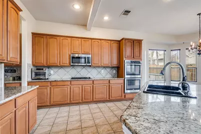 5717 Almond Lane, Fort Worth, TX 76244 - Photo 9