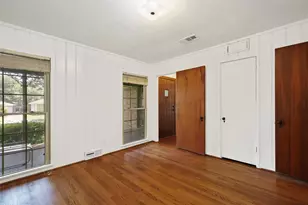 6561 Axton Ln, Dallas, TX 75214 - Photo 21