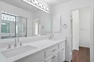 1022 Fairview Ct, Mesquite, TX 75181 - Photo 11