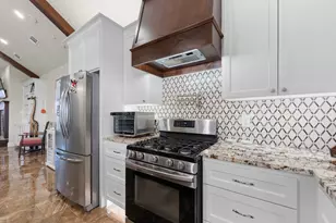 6012 Berry Ridge Ln, Joshua, TX 76058 - Photo 13