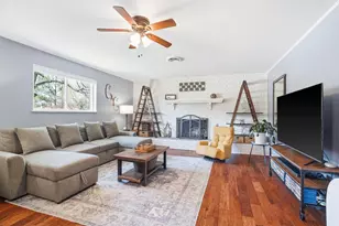 1307 Bois D Arc St, Weatherford, TX 76086 - Photo 5