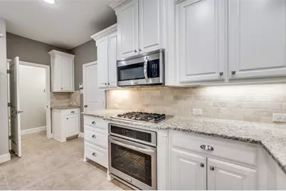 4646 Rhett Lane #F, Carrollton, TX 75010 - Photo 11