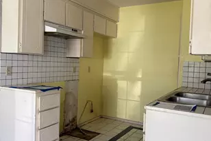 329 Walnut Ave, Azle, TX 76020 - Photo 11