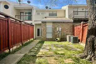 564 Josephine St, Dallas, TX 75246 - Photo 21