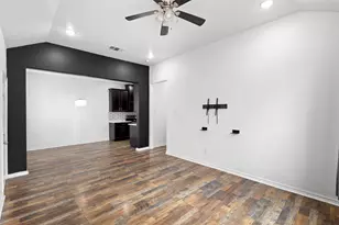 3831 Opal Ave, Dallas, TX 75216 - Photo 11