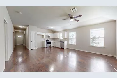 2104 Daniel Street, Fort Worth, TX 76104 - Photo 3