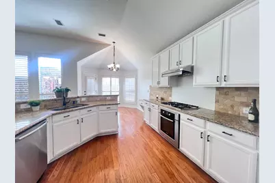 9905 Ashmont Drive, Frisco, TX 75035 - Photo 7