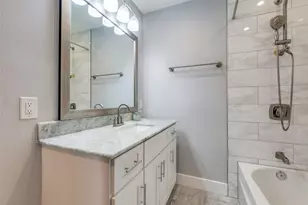 1122 Cordova St, Dallas, TX 75223 - Photo 9