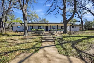 1507 Greenbrier, Sherman, TX 75092 - Photo 1