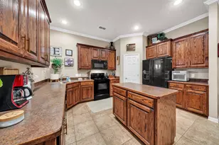 108 Lauren Court, Joshua, TX 76058 - Photo 11