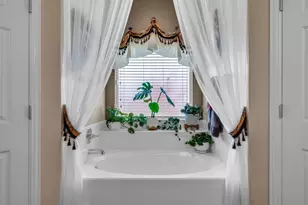 108 Lauren Court, Joshua, TX 76058 - Photo 29