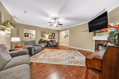 108 Lauren Court, Joshua, TX 76058 - Photo 7