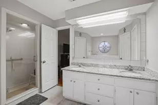 411 Whispering Hills Dr, Duncanville, TX 75137 - Photo 17