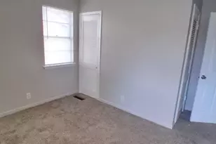 3717 Cranston Ct E, Irving, TX 75062 - Photo 15