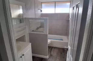 3717 Cranston Ct E, Irving, TX 75062 - Photo 11