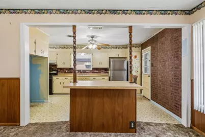 709 S Burdette Avenue, Sherman, TX 75090 - Photo 5