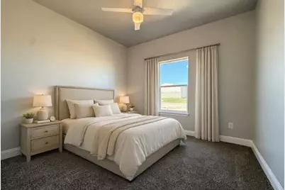 2225 College Street, Greenville, TX 75407 - Photo 31