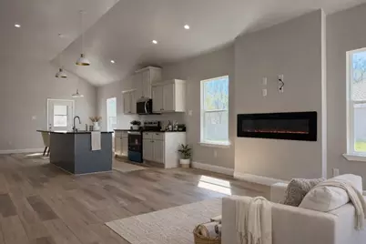 2225 College Street, Greenville, TX 75407 - Photo 7