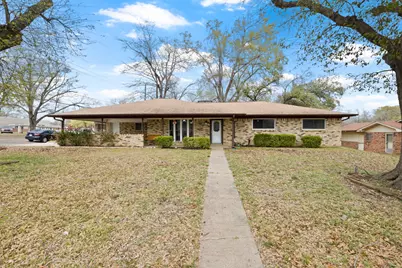 401 Hickory, Mt Pleasant, TX 75455 - Photo 1