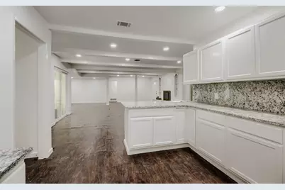 900 Westwood Drive, Plano, TX 75075 - Photo 9