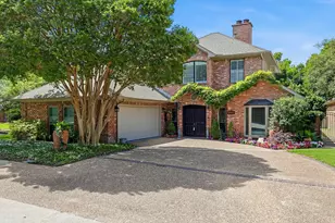14917 Oaks N Dr, Addison, TX 75254 - Photo 1