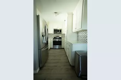 902 W Avenue D, Midlothian, TX 76065 - Photo 31