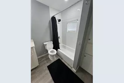 902 W Avenue D, Midlothian, TX 76065 - Photo 9