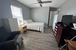 902 W Avenue D, Midlothian, TX 76065 - Photo 7