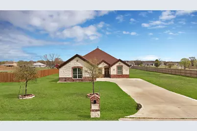 151 Crump Circle, Red Oak, TX 75154 - Photo 1