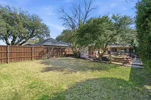 3821 Saddlehead Dr, Plano, TX 75075 - Photo 37